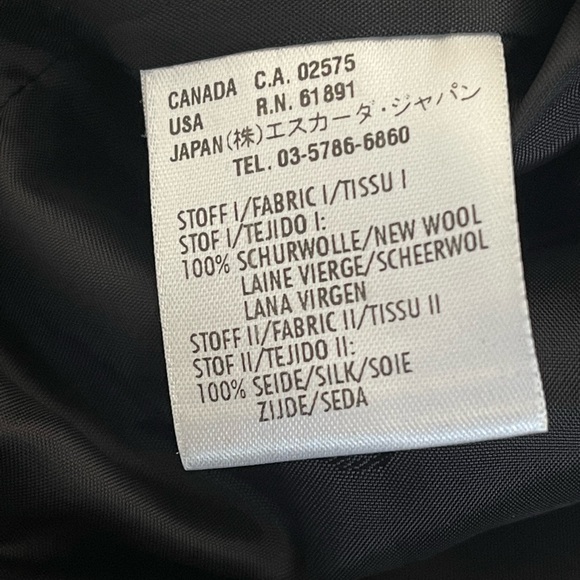 New! Escada Couture ruffle black blazer/jacket size 46 aprox. XL - Picture 14 of 15